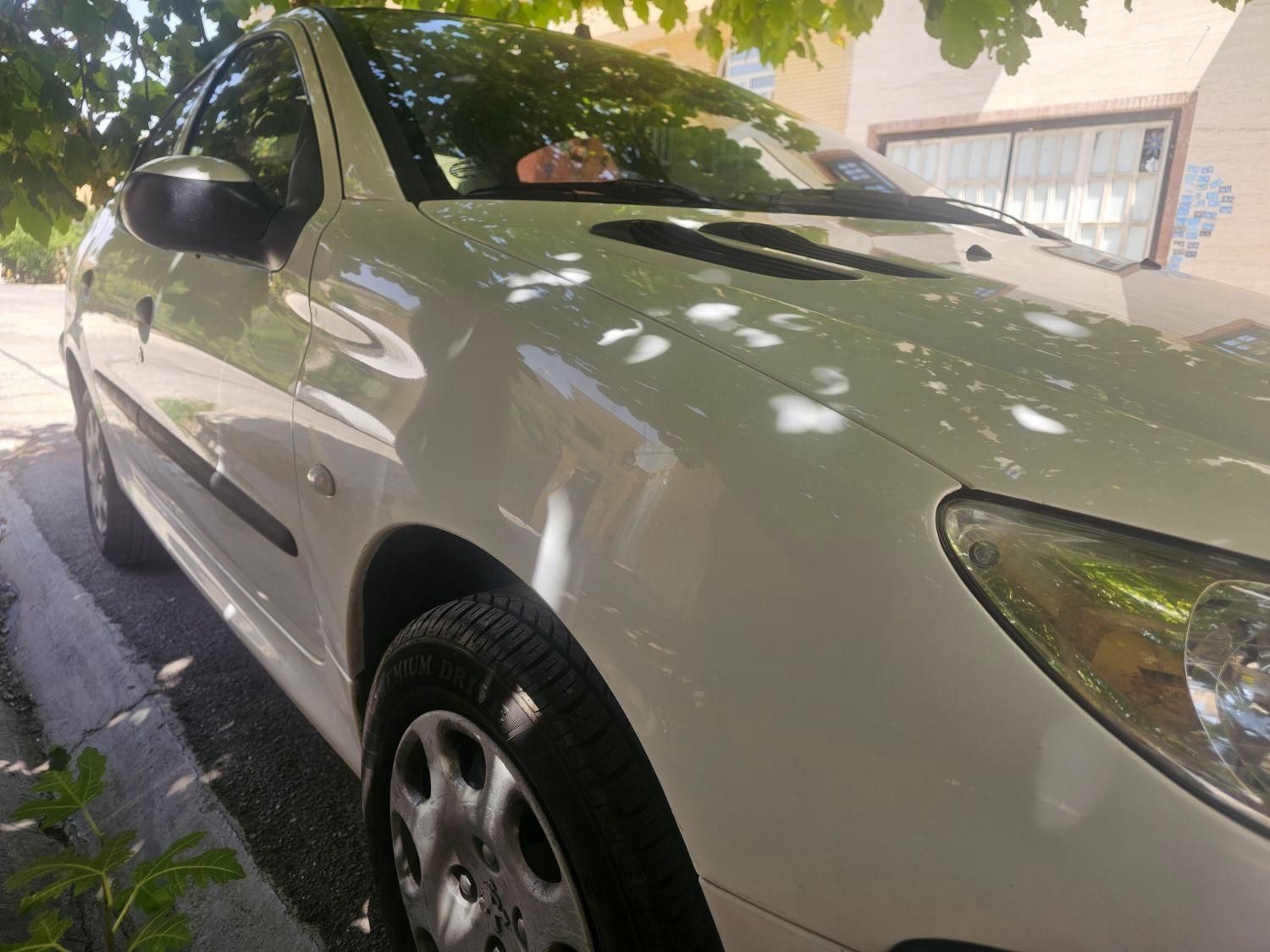 پژو ۲۰۶ صندوق دار v8 - 1400