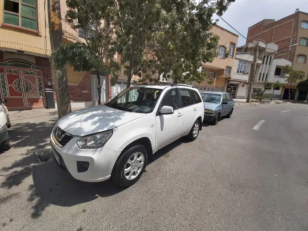 ام وی ام X33 دنده‌ای ساده - 1394