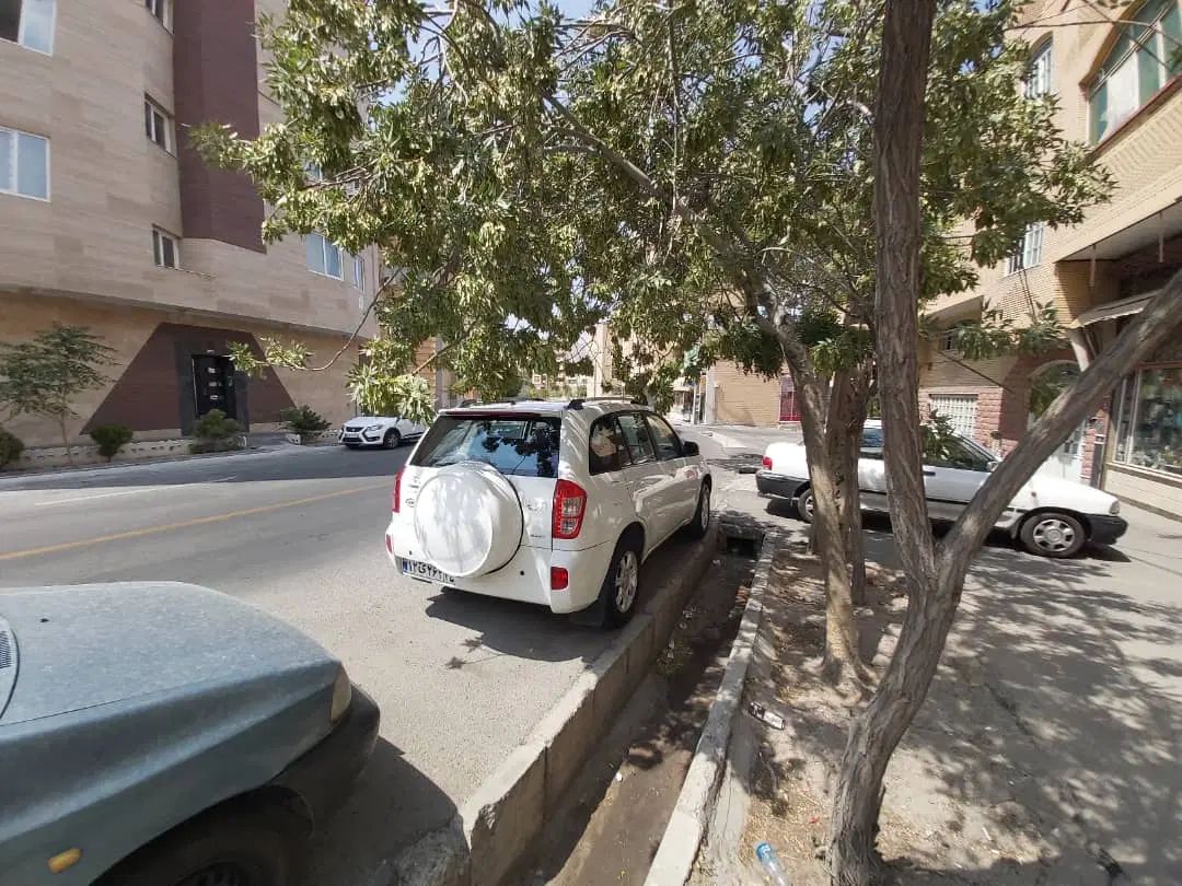 ام وی ام X33 دنده‌ای ساده - 1394