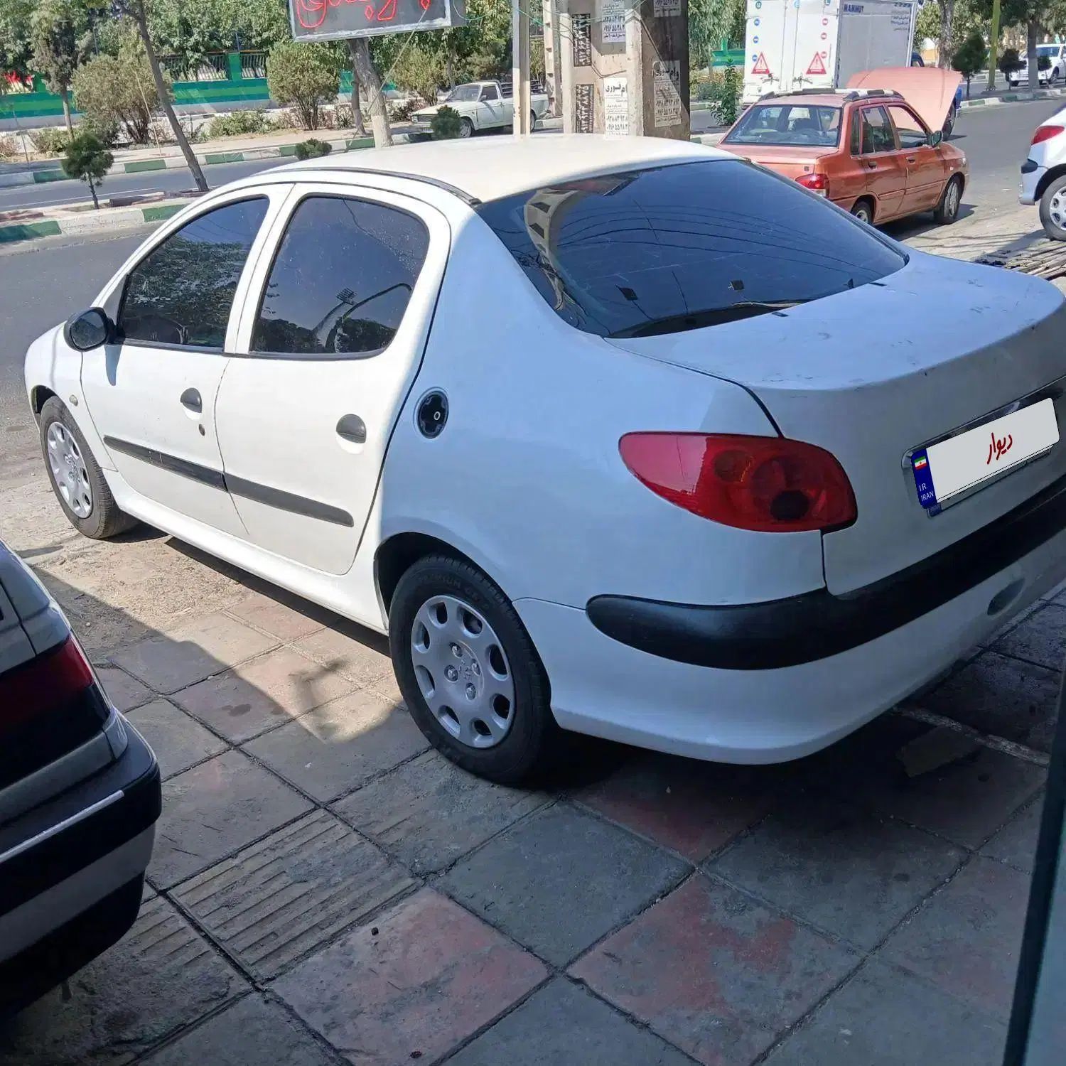 پژو ۲۰۶ صندوق دار v8 - 1387