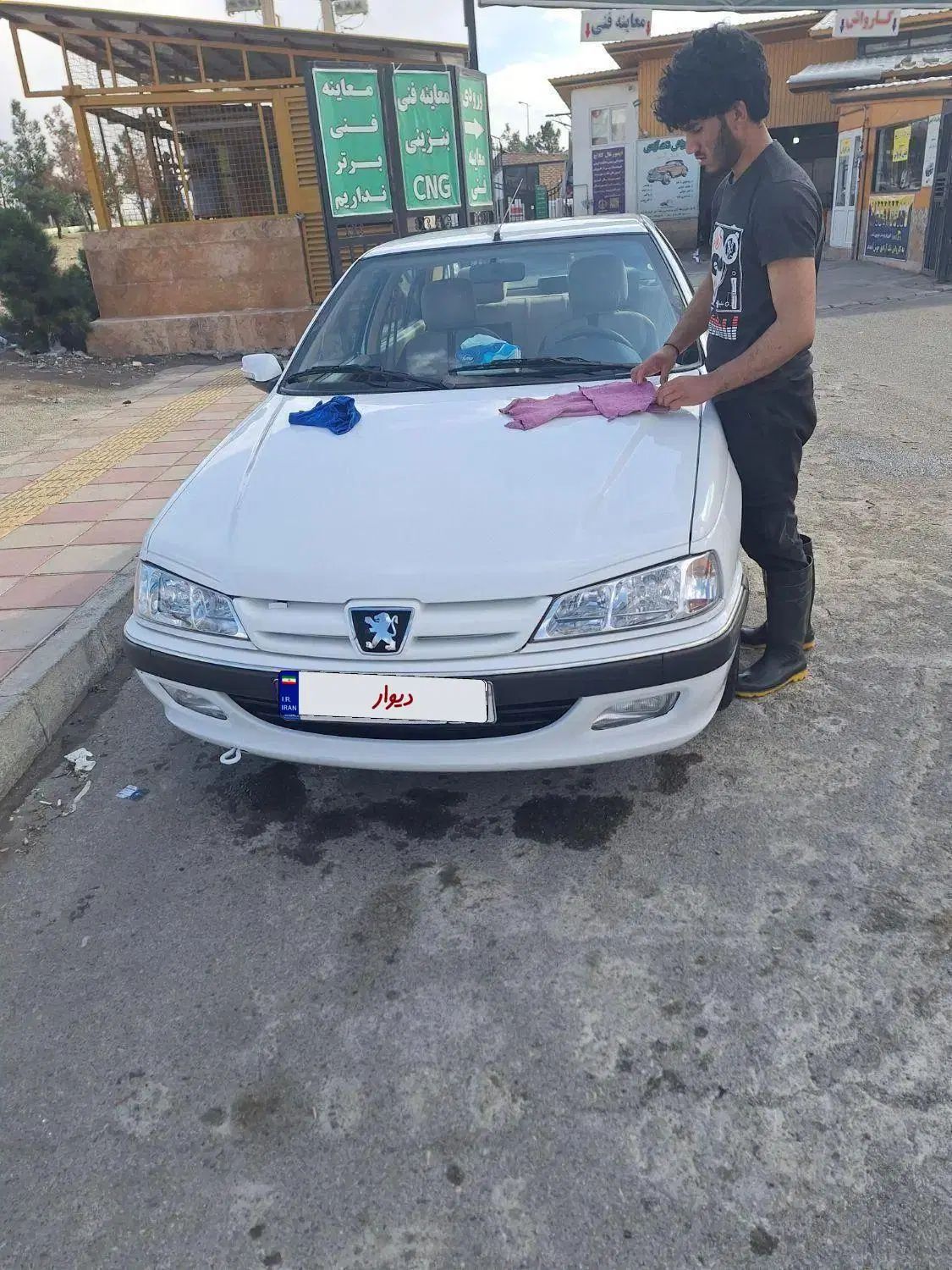 خودرو پژو، پارس آگهی ann_19877764