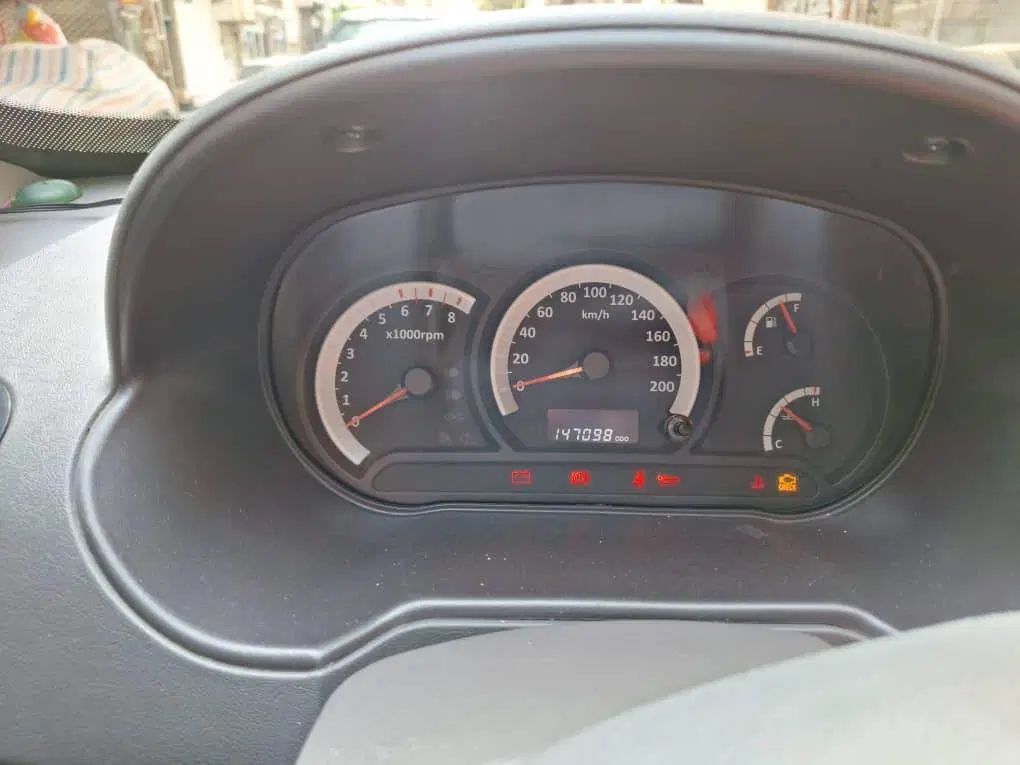 تیبا صندوق دار SX - 1397