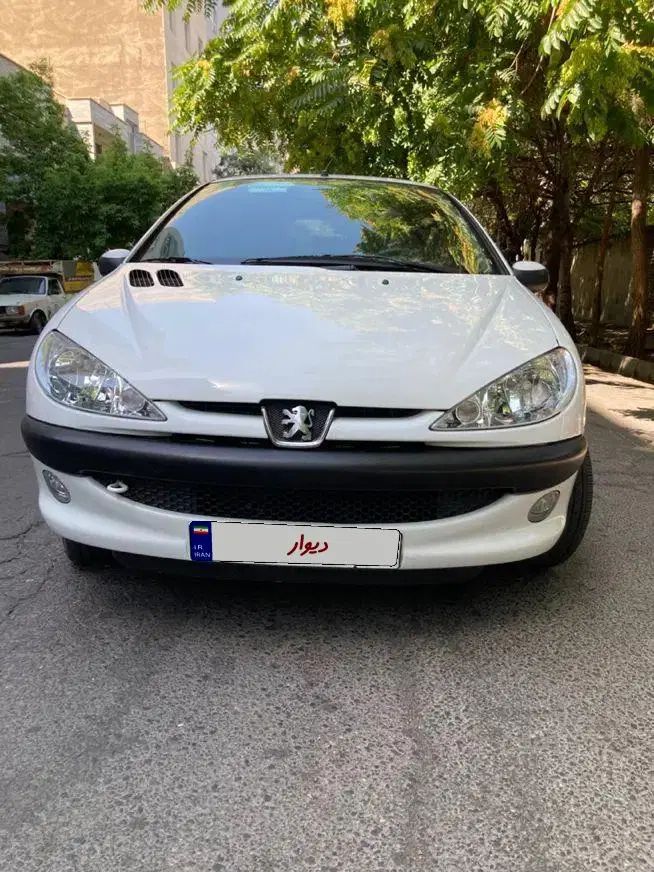 پژو ۲۰۶ صندوق دار v8 - 1400