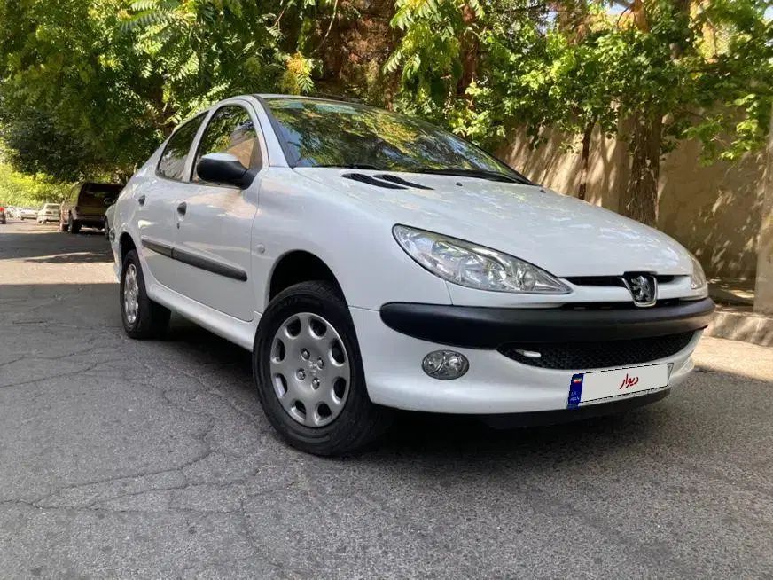 پژو ۲۰۶ صندوق دار v8 - 1400