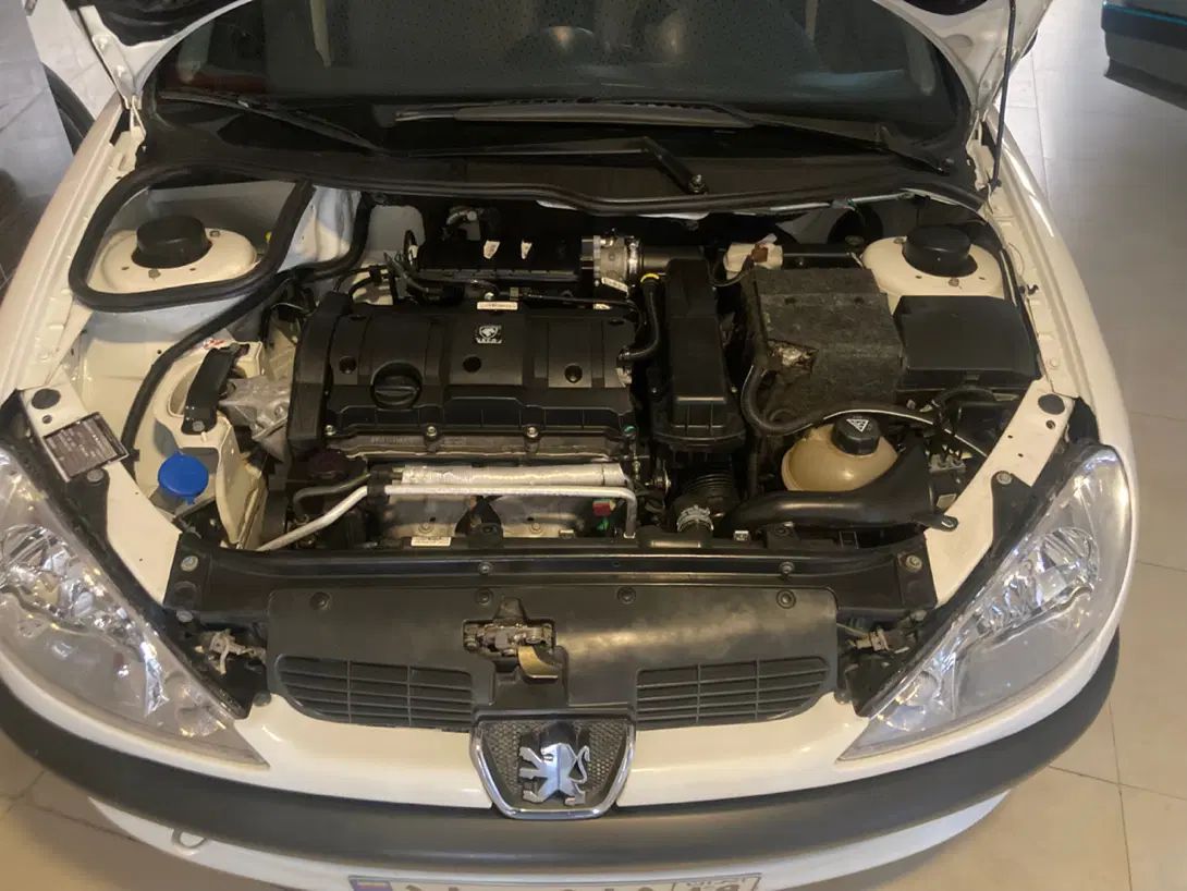 پژو ۲۰۶ صندوق دار v8 - 1400