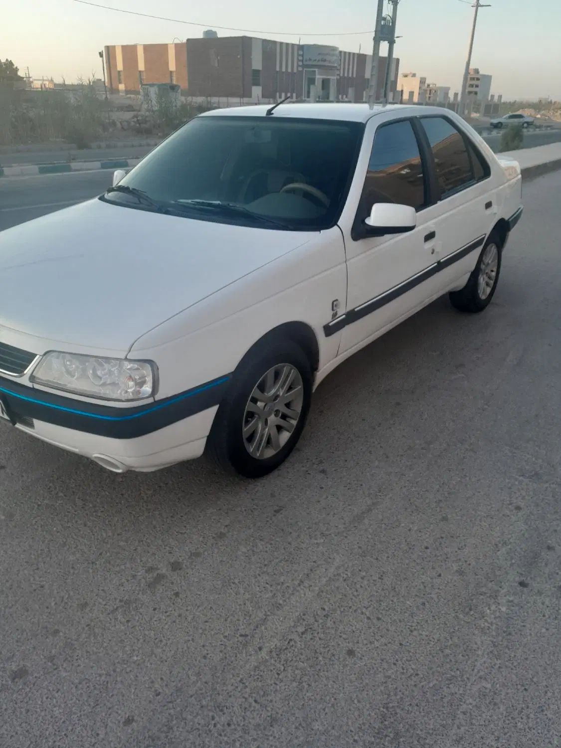 پژو 405 SLX بنزینی  XU7 - 1396