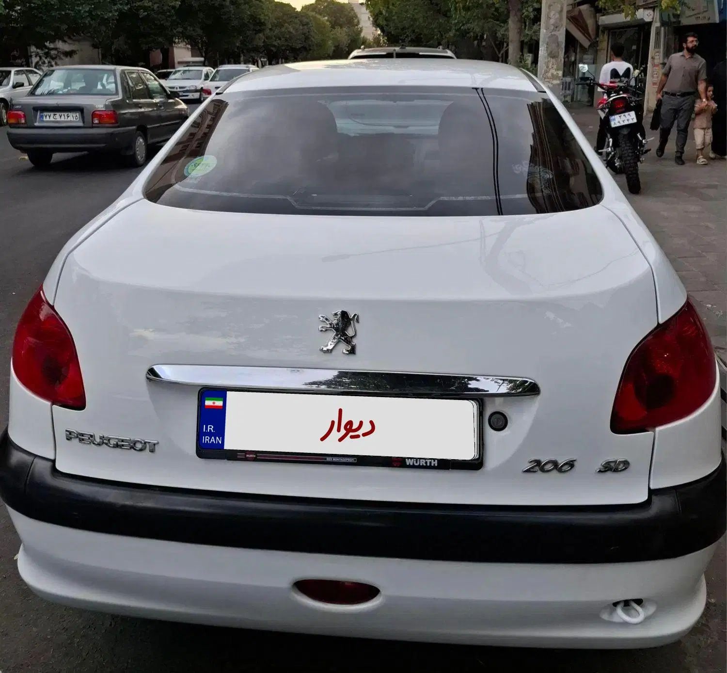 پژو ۲۰۶ صندوق دار v8 - 1398