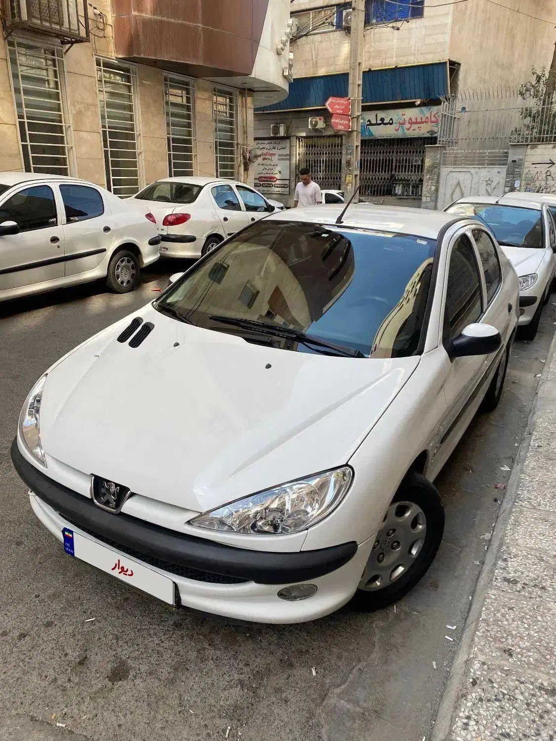 پژو ۲۰۶ صندوق دار v8 - 1395