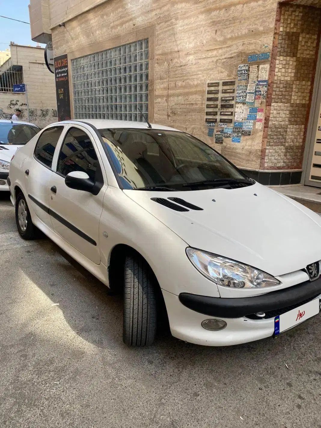 پژو ۲۰۶ صندوق دار v8 - 1395