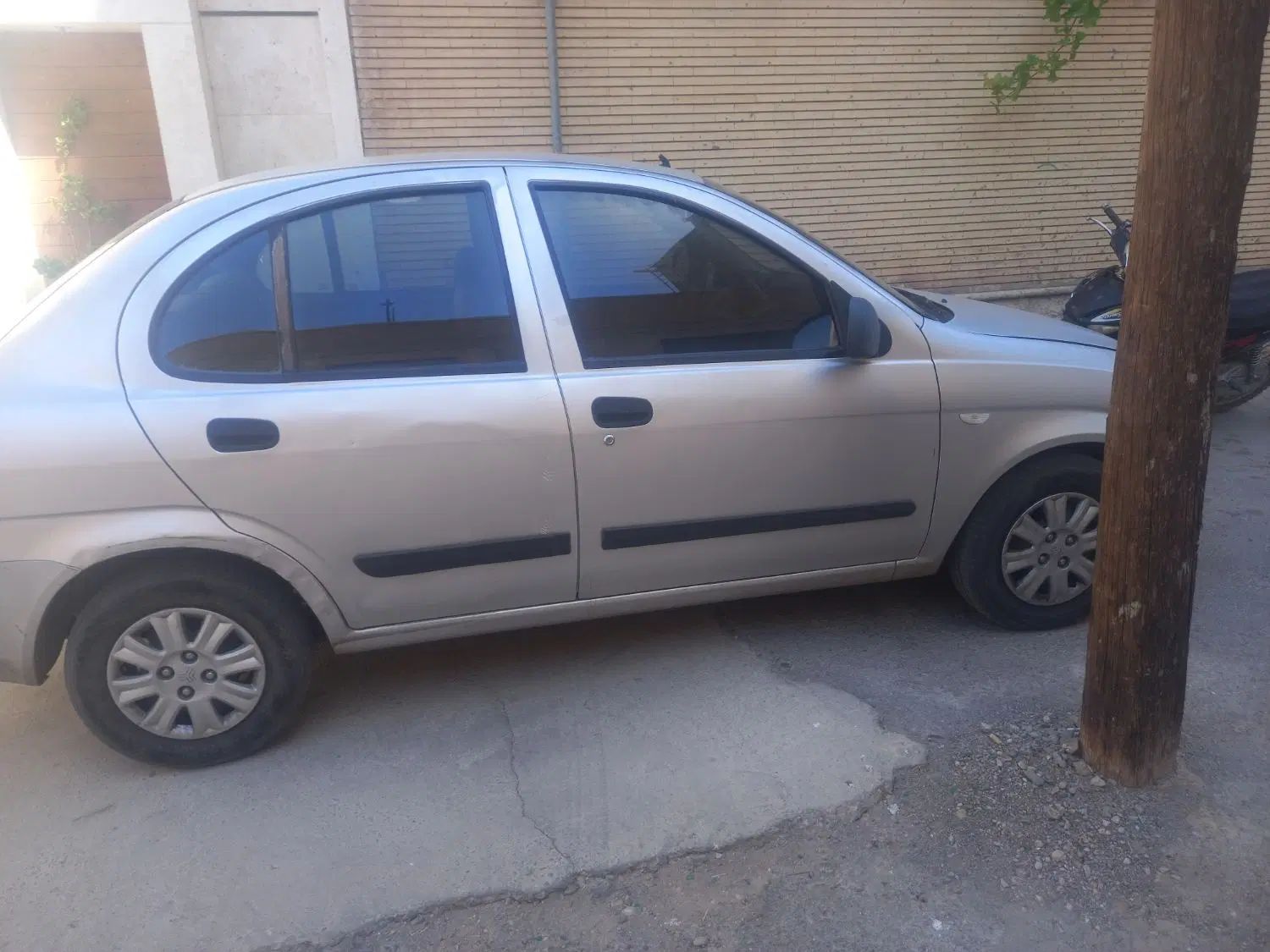 تیبا صندوق دار LX - 1390