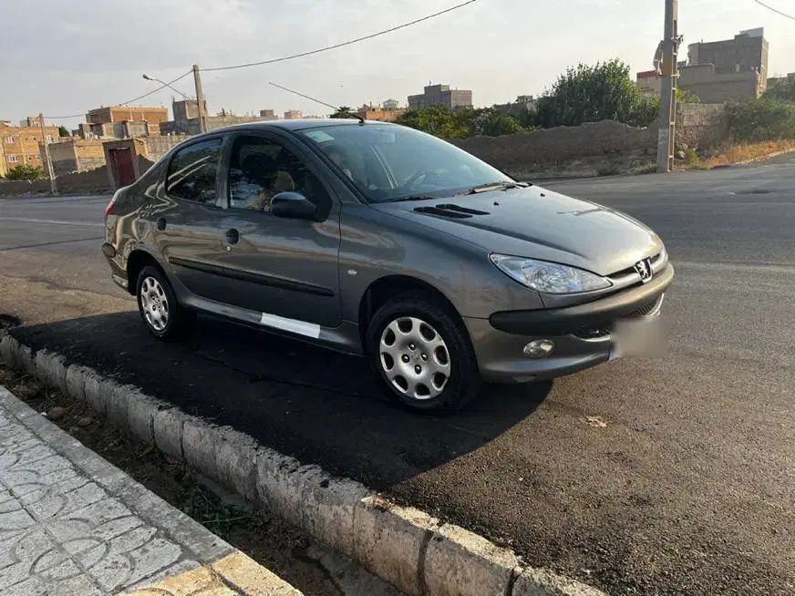 خودرو پژو، ۲۰۶ صندوق دار آگهی ann_19878227