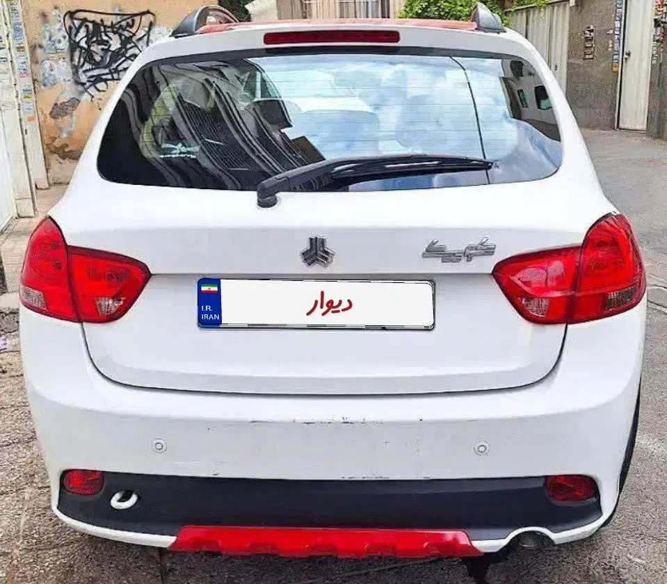 کوییک R دنده‌ای - 1399