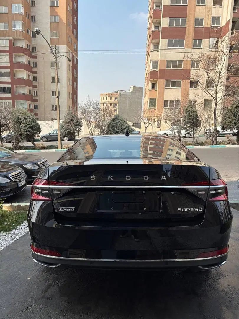 اشکودا سوپرب ۱.۴ لیتر توربو - 2024