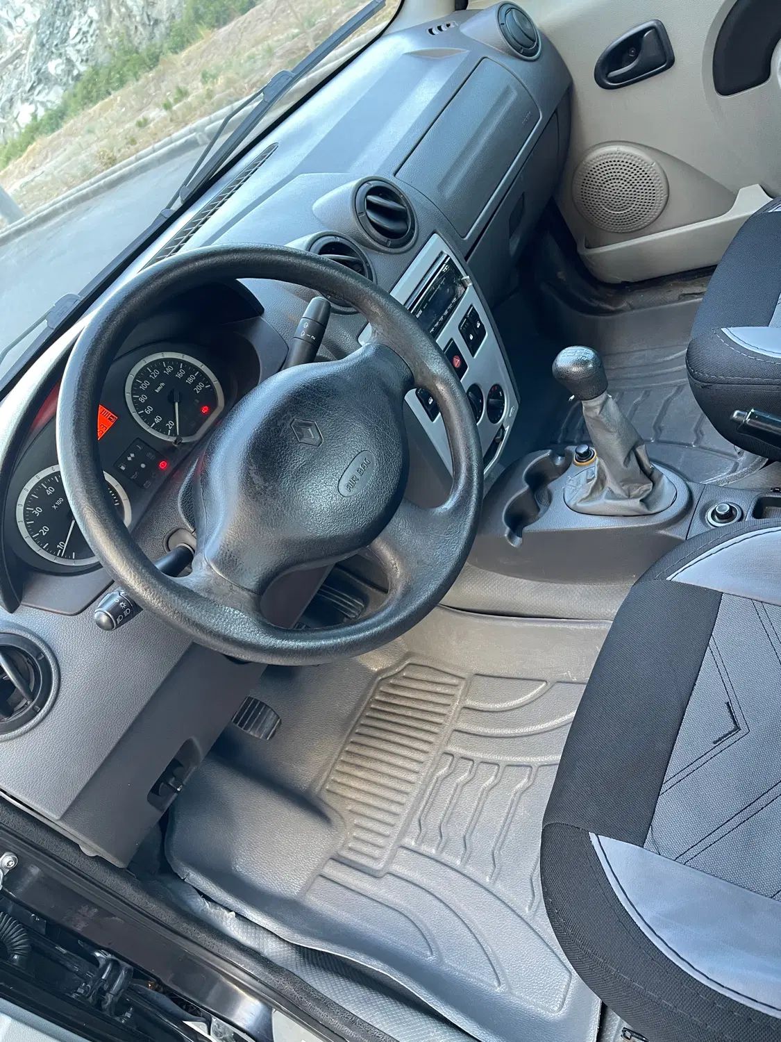 رنو تندر 90 E2 - 1388