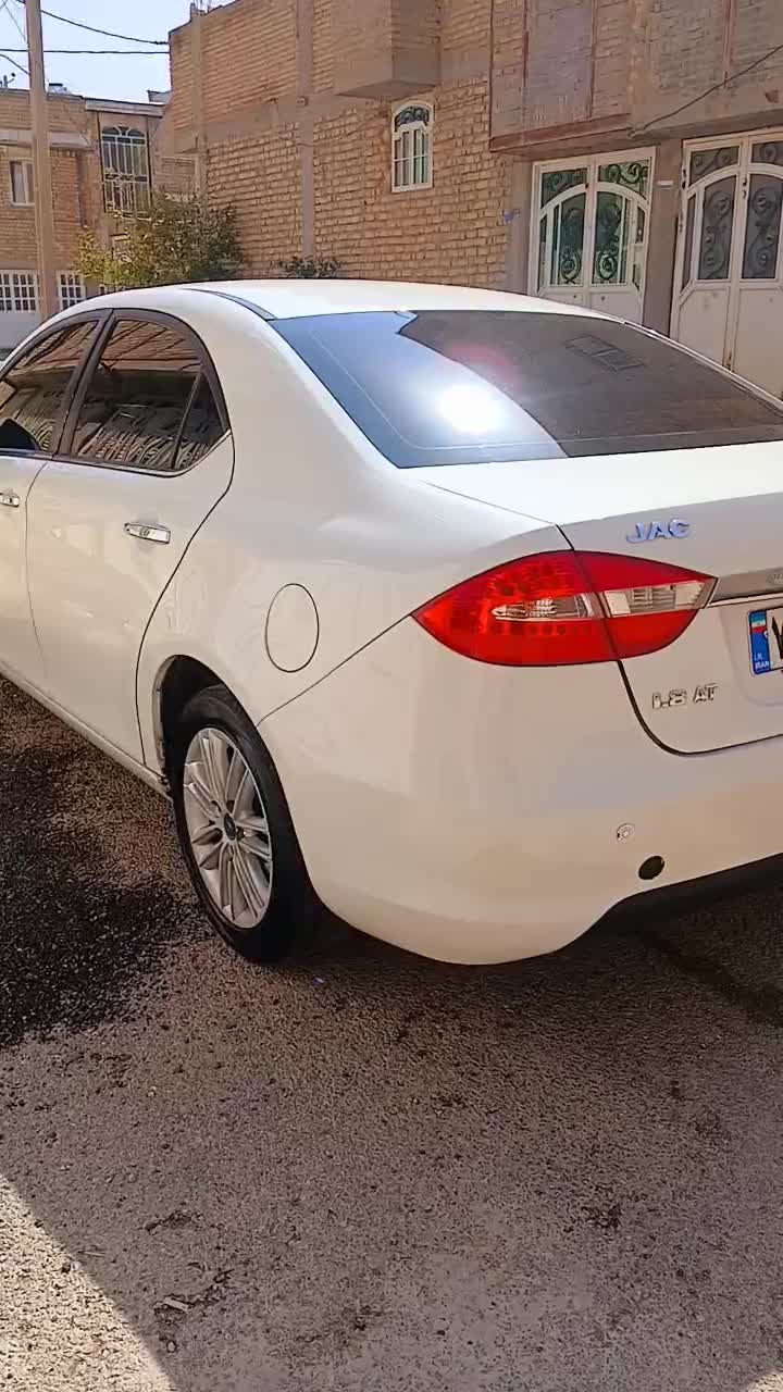 خودرو جک، J5 آگهی ann_19879038