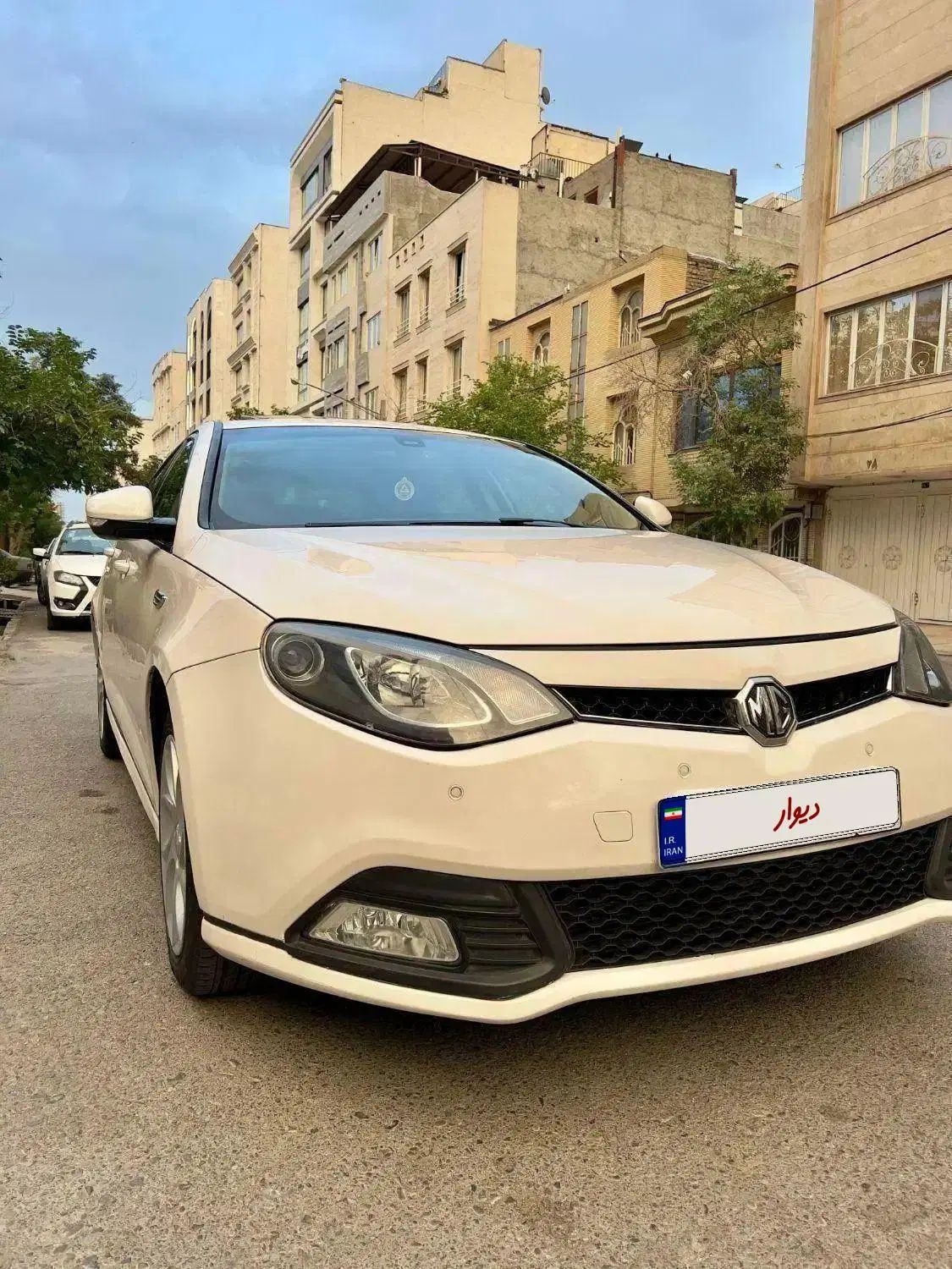 ام جی 6 لیفت بک GT فیس قدیم - 2014