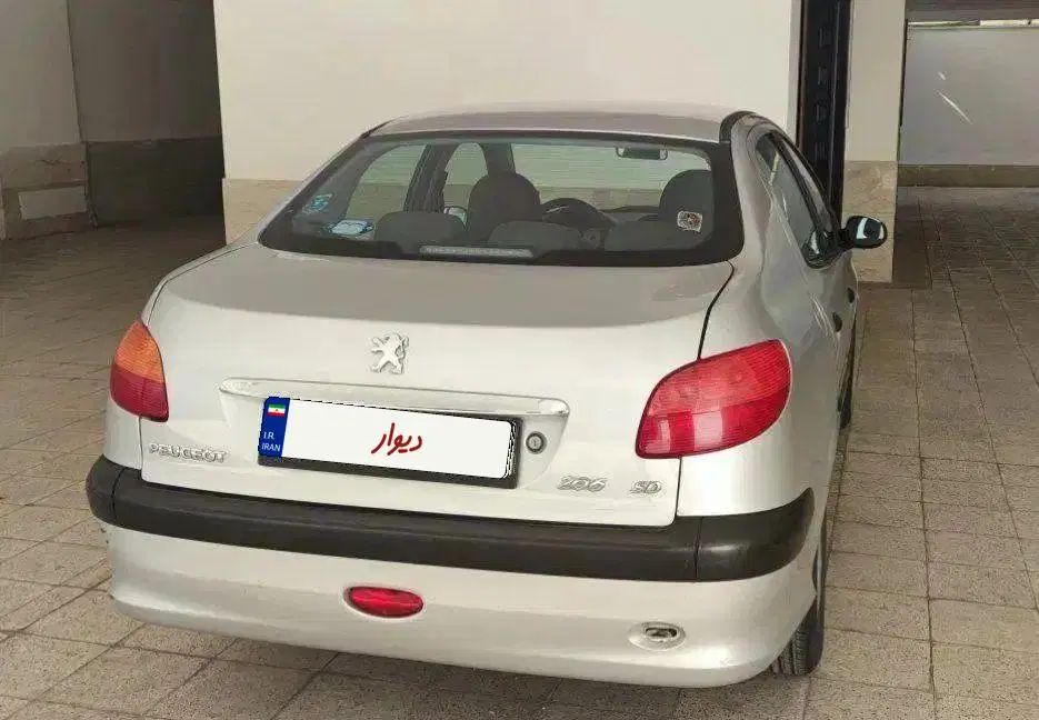 پژو ۲۰۶ صندوق دار v8 - 1386