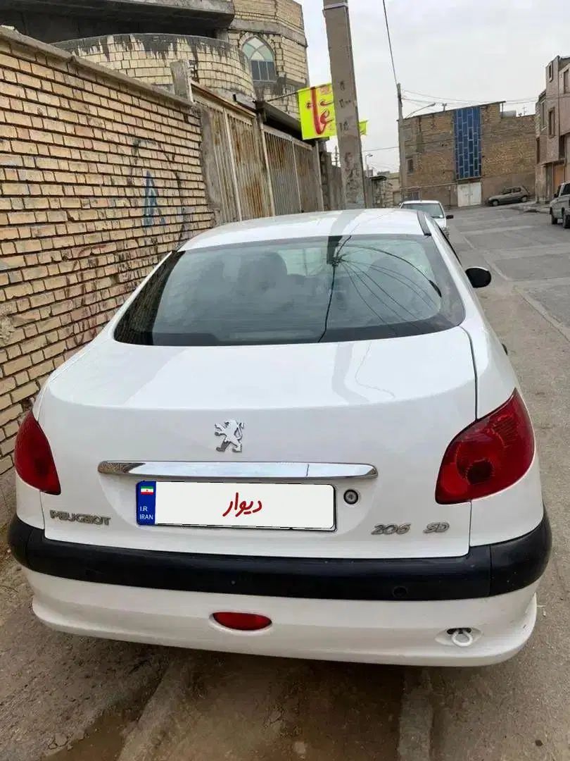 پژو ۲۰۶ صندوق دار v8 - 1395