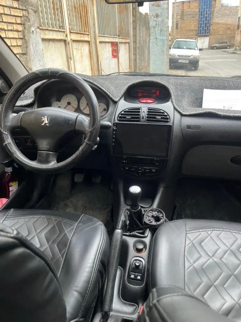 پژو ۲۰۶ صندوق دار v8 - 1395