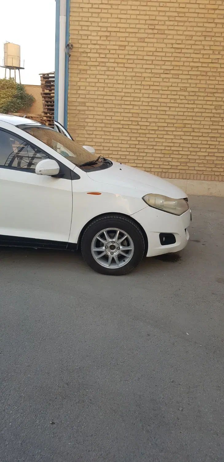 ام وی ام 315 هاچ بک ساده دنده ای - 1391