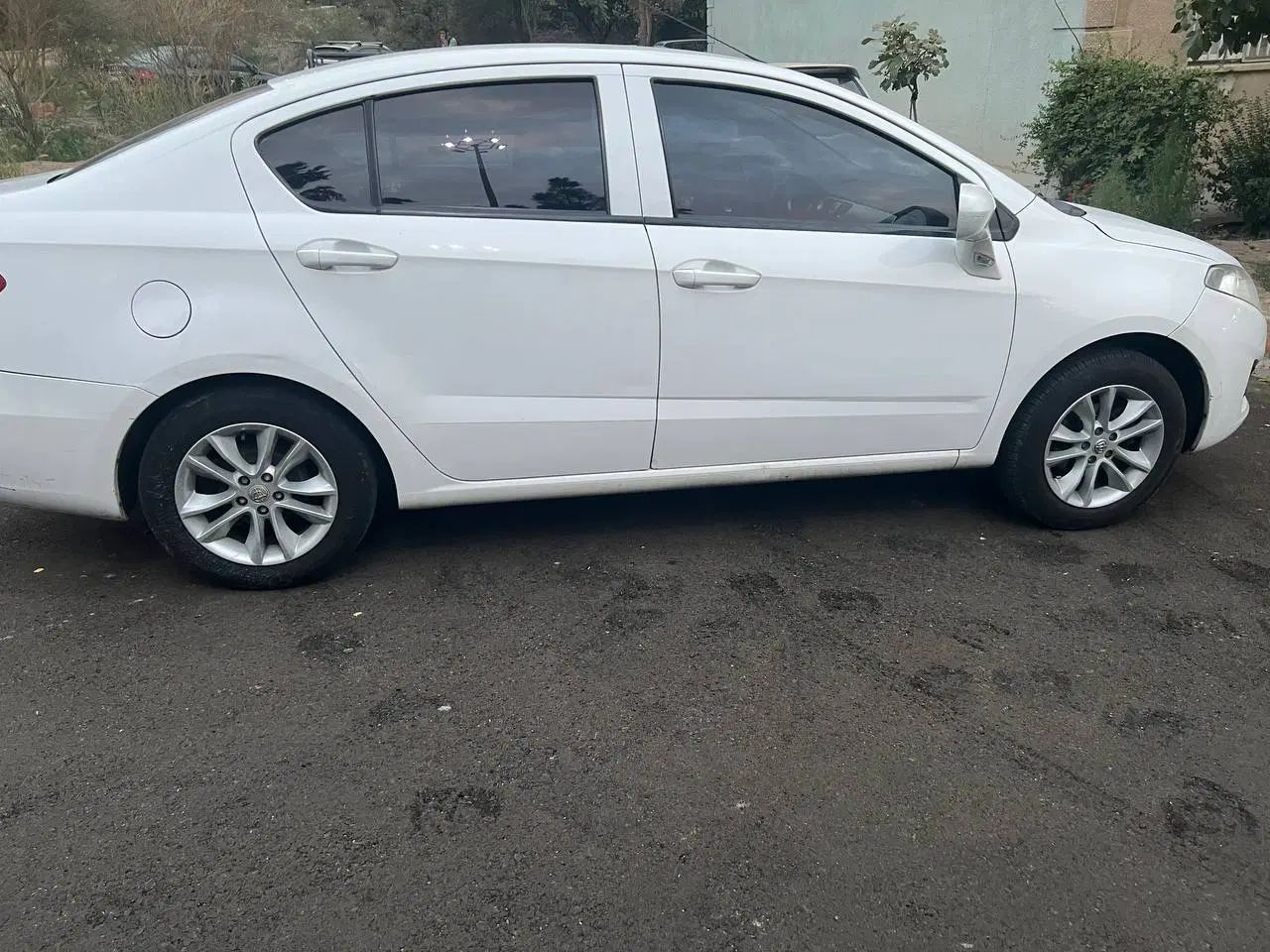 برلیانس H230 دنده‌ای - 1395