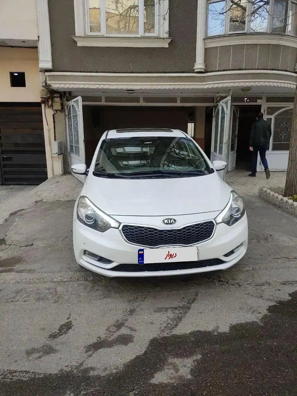 کیا سراتو 2.0 لیتر اتوماتیک GT لاین - 2015