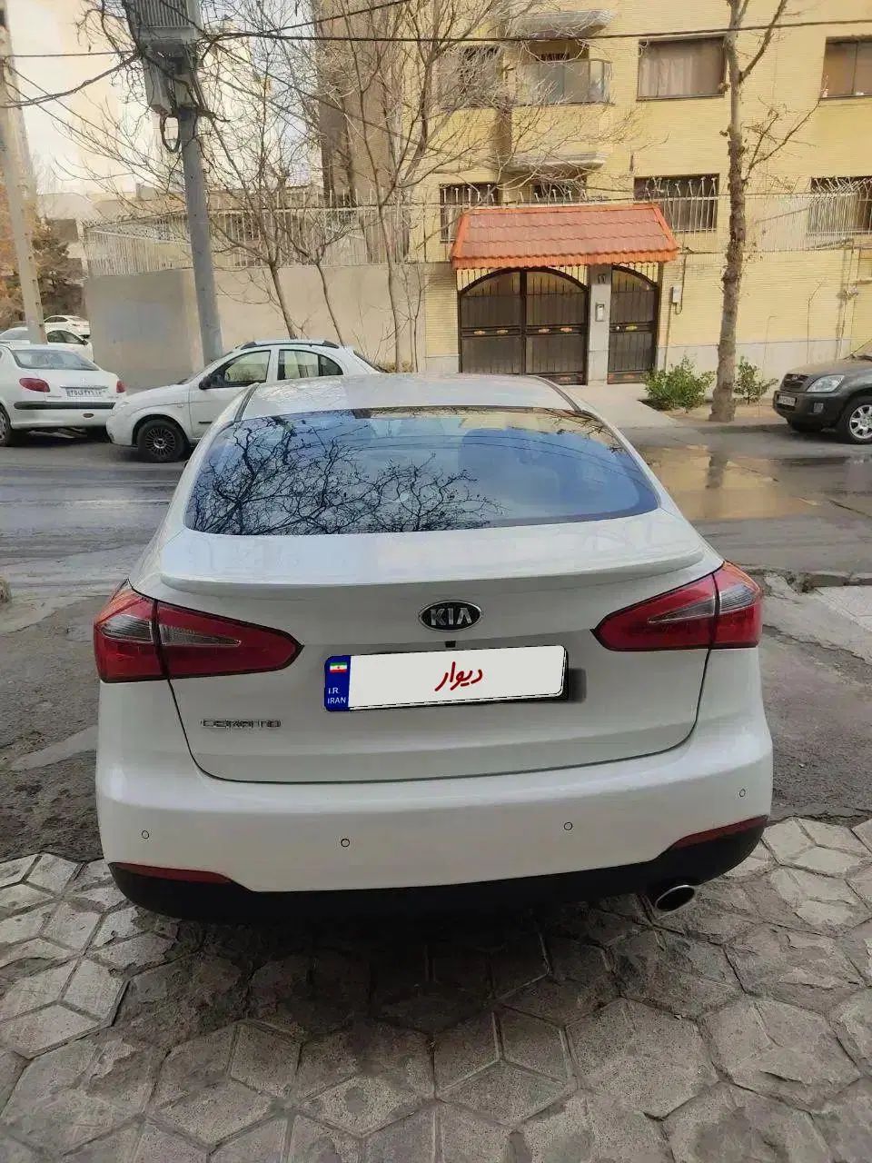 کیا سراتو 2.0 لیتر اتوماتیک GT لاین - 2015