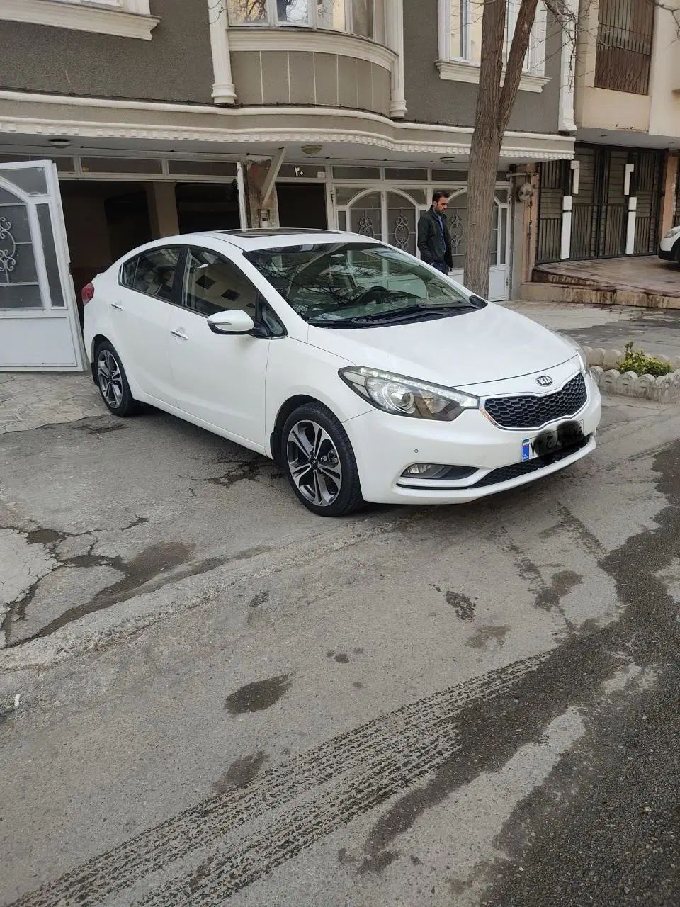 کیا سراتو 2.0 لیتر اتوماتیک GT لاین - 2015
