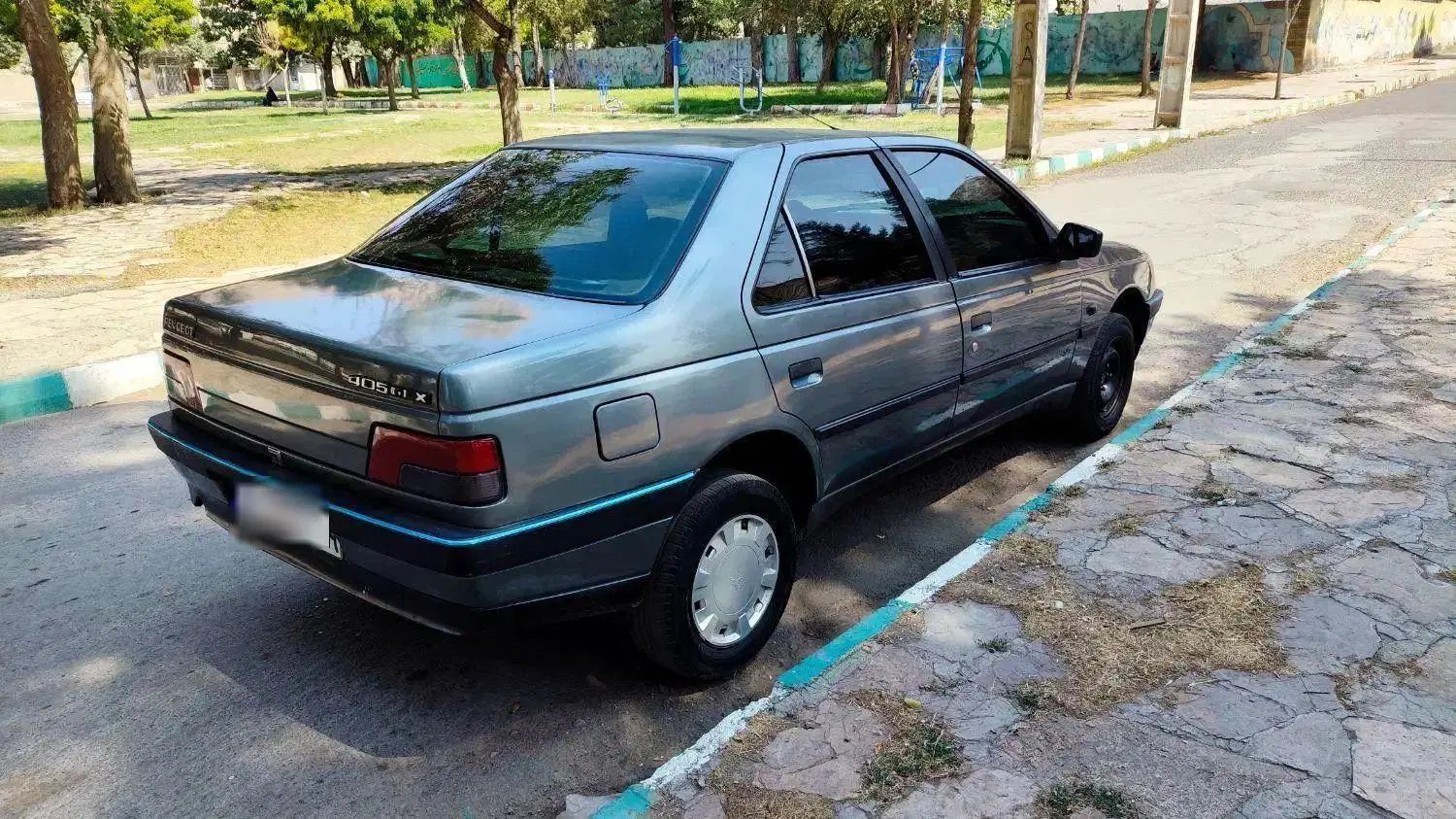 پژو 405 GLX - دوگانه سوز - 1390