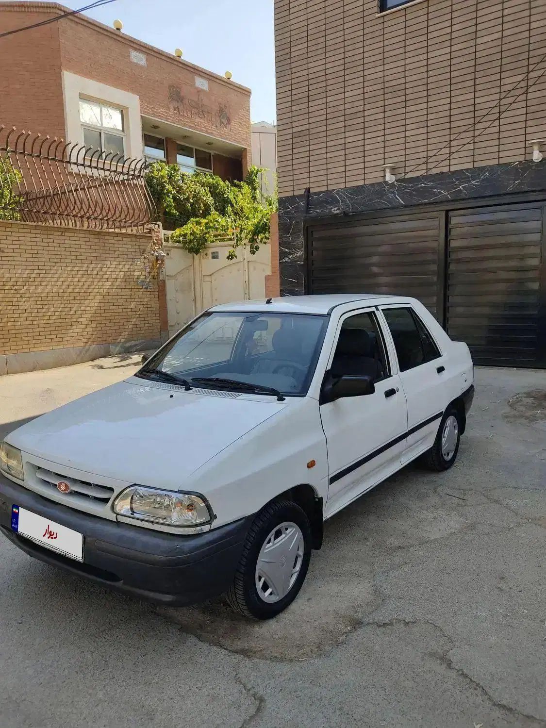 خودرو پراید، 131 آگهی ann_19880117