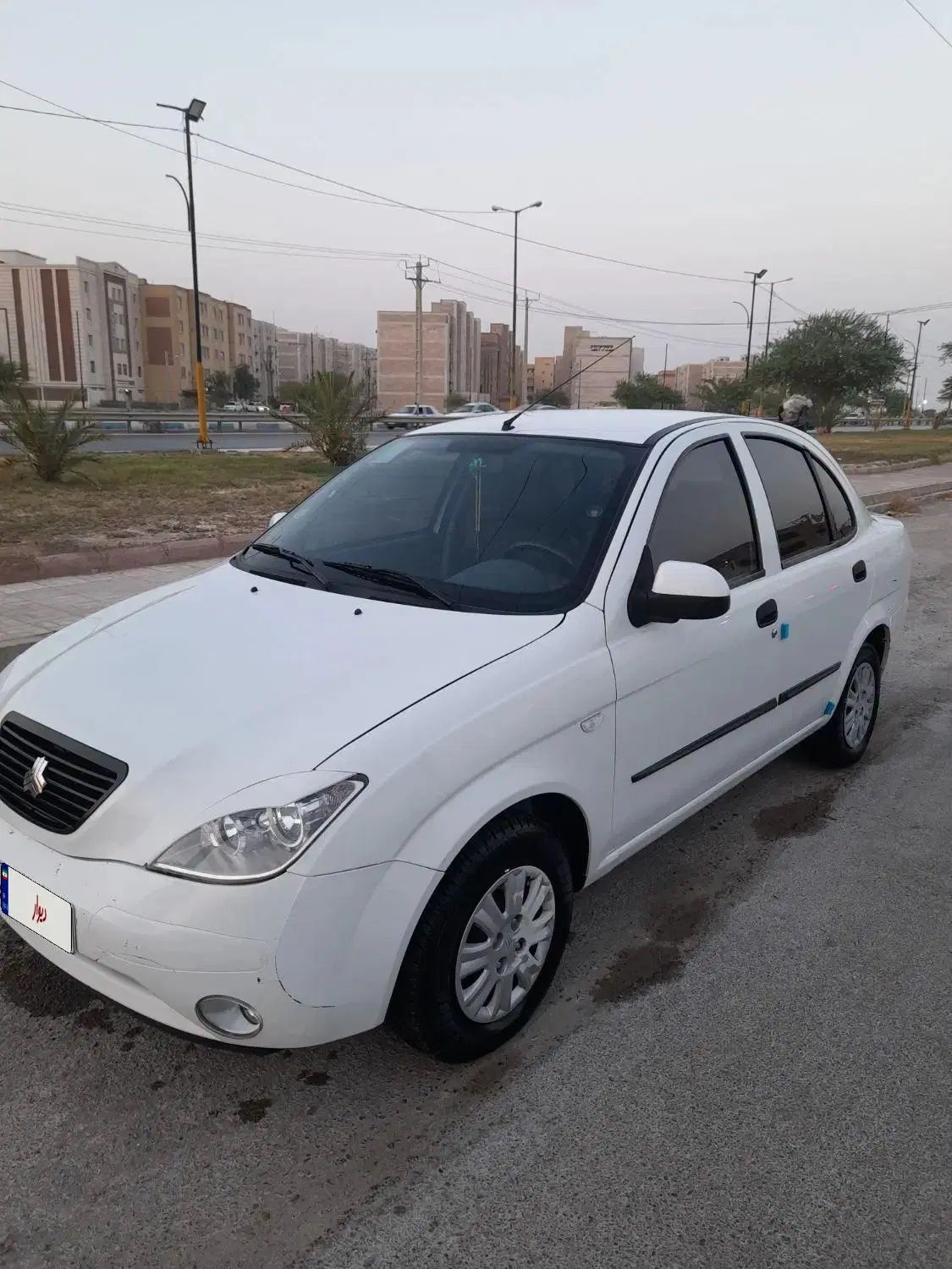تیبا صندوق دار EX - 1395
