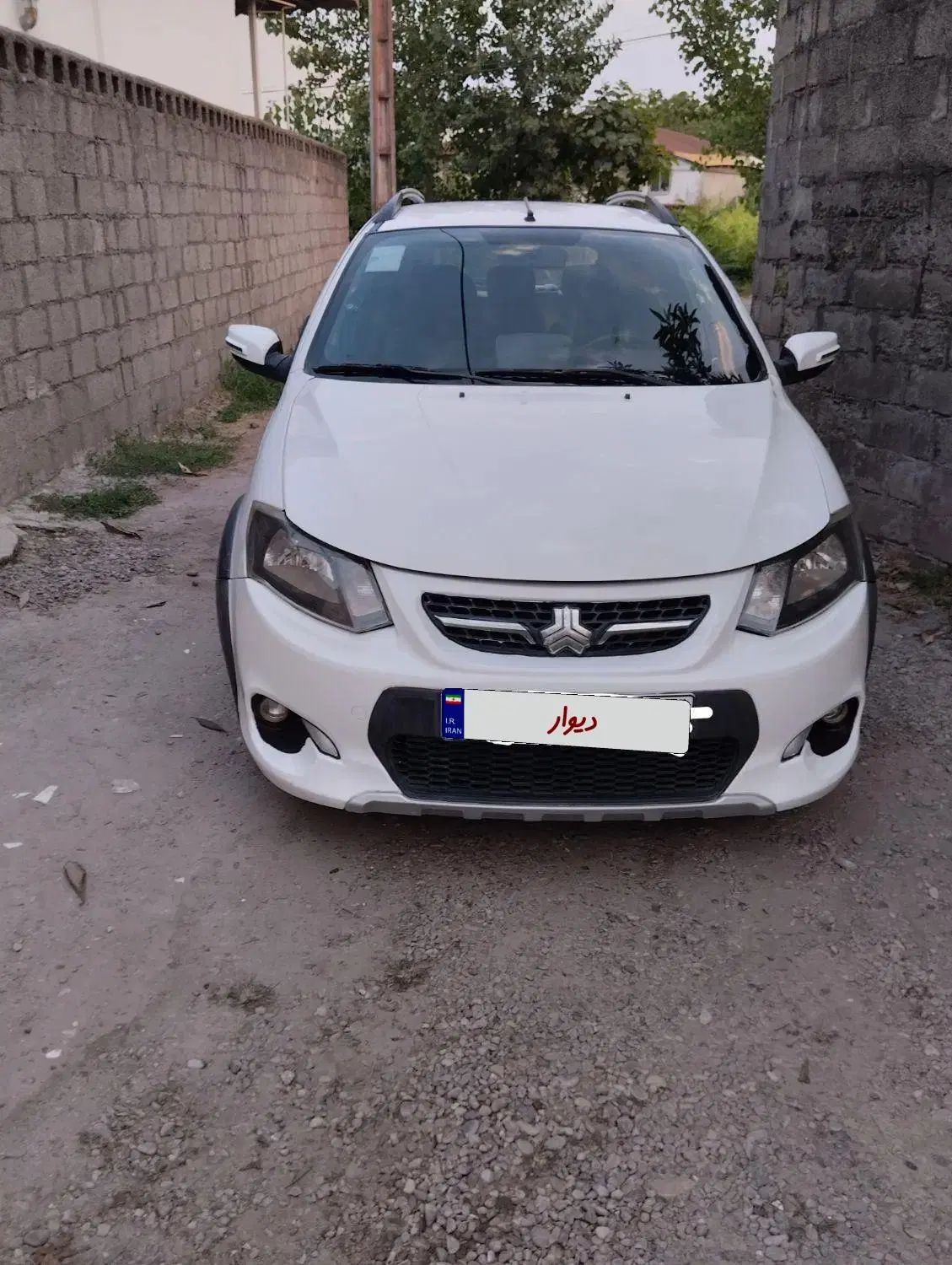 خودرو کوییک، معمولی آگهی ann_19880193