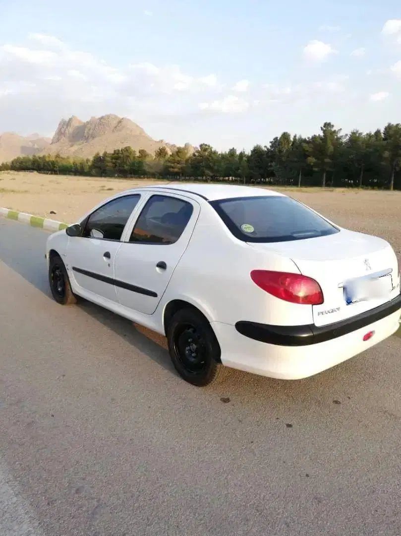 پژو ۲۰۶ صندوق دار v8 - 1400