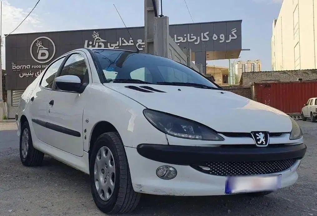 پژو ۲۰۶ صندوق دار v1 - 1389
