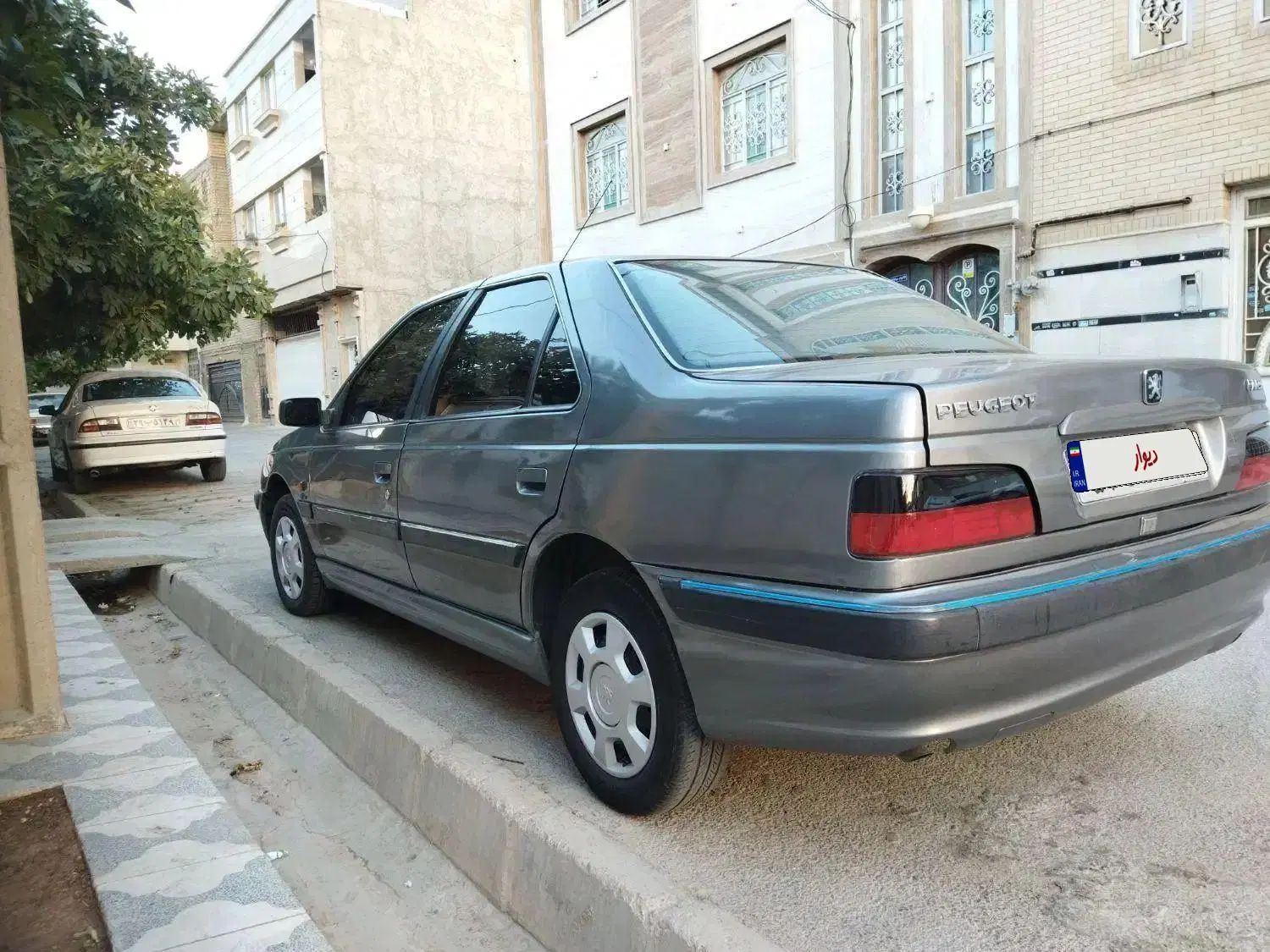 پژو پارس XU7ساده - 1388