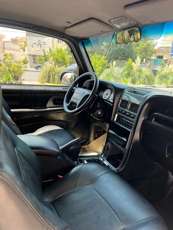 خودرو سانگ یانگ، کوراندو بن رو آگهی ann_19881293