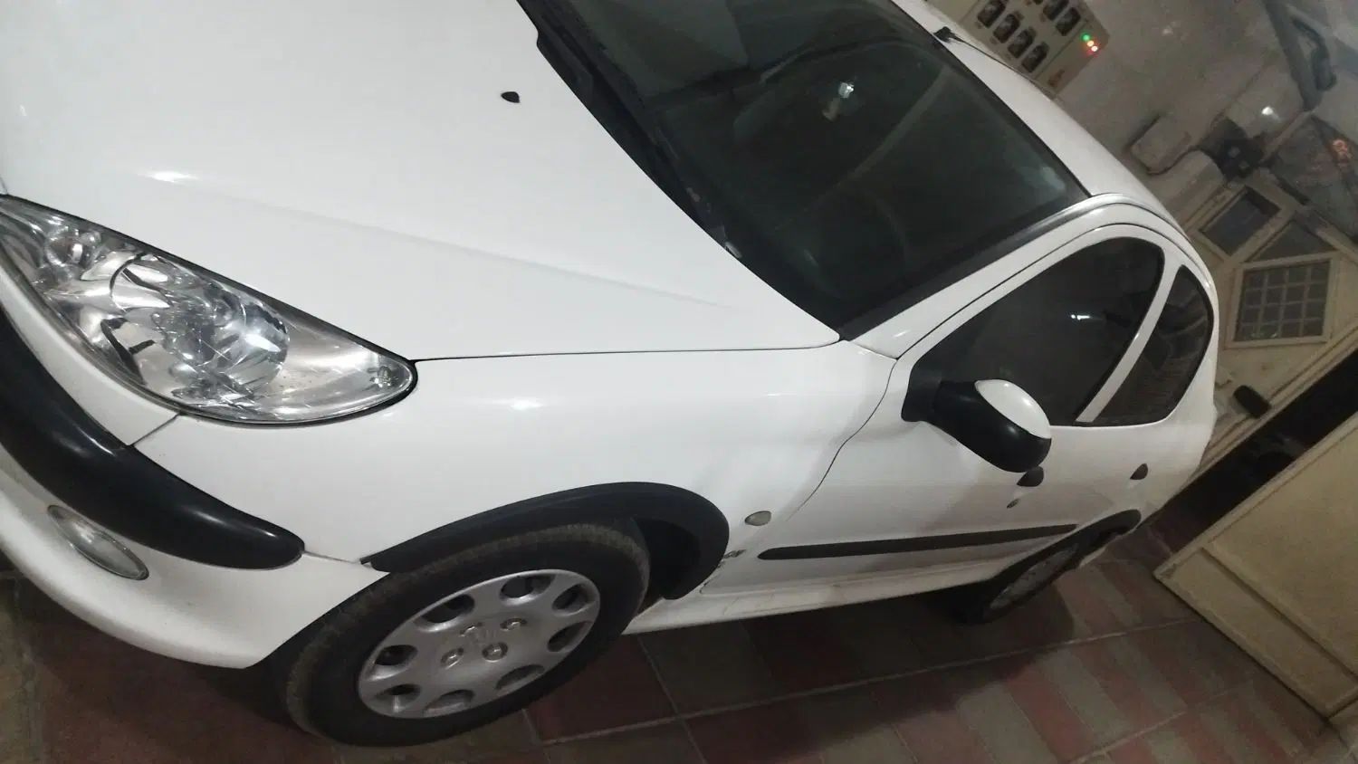 پژو ۲۰۶ صندوق دار v8 - 1397