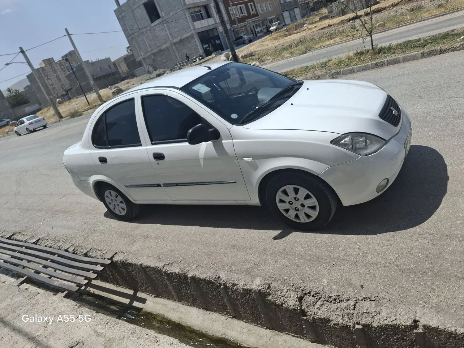 تیبا صندوق دار SX - 1400