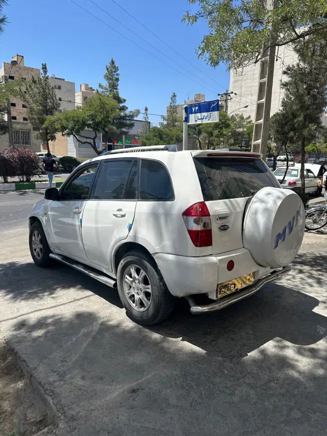 ام وی ام X33 دنده‌ای ساده - 1393