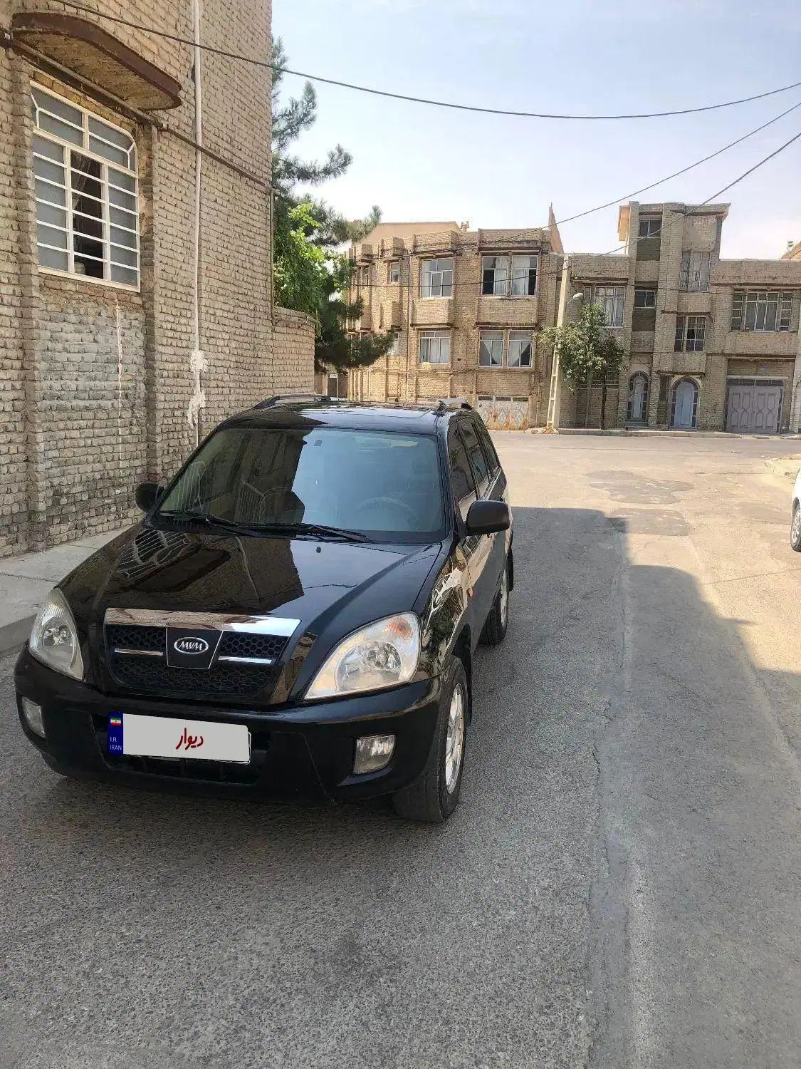 ام وی ام X33 دنده‌ای ساده - 1390