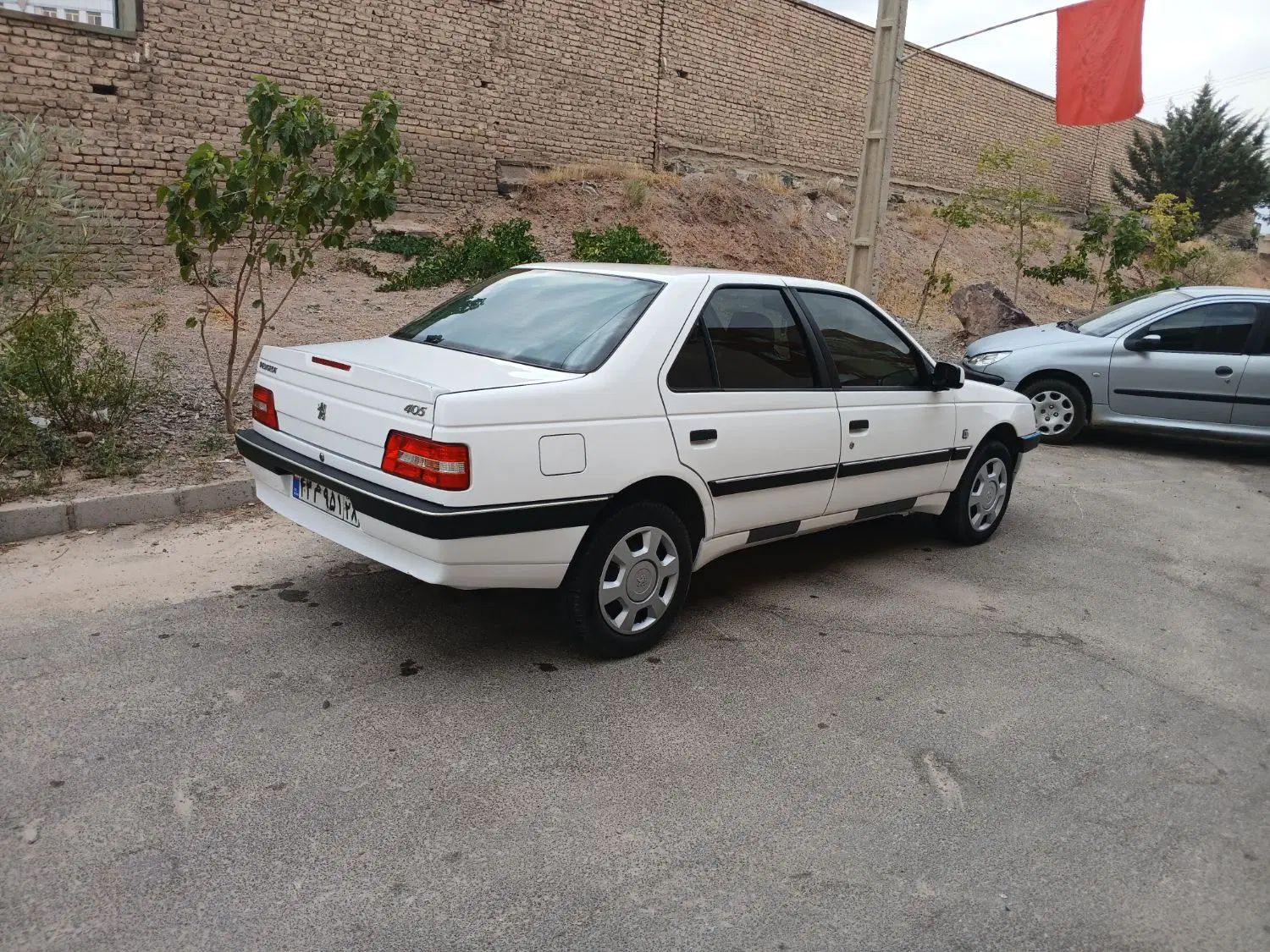 پژو 405 SLX بنزینی TU5 - 1400