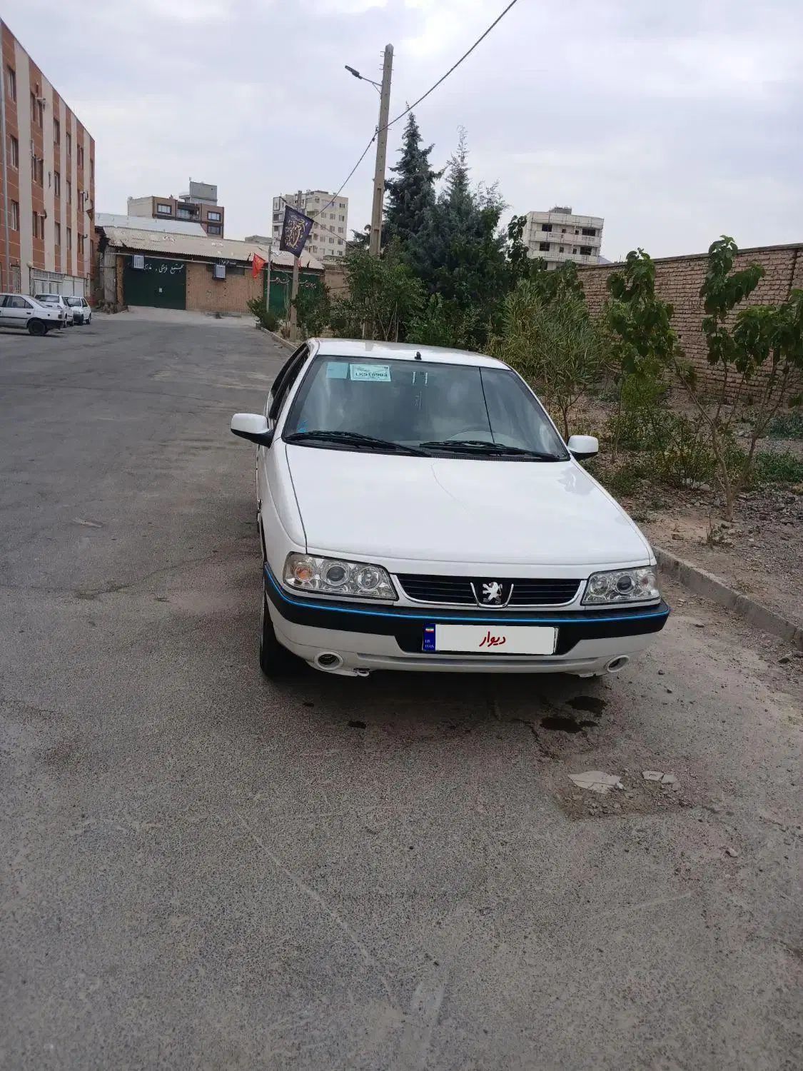 پژو 405 SLX بنزینی TU5 - 1400
