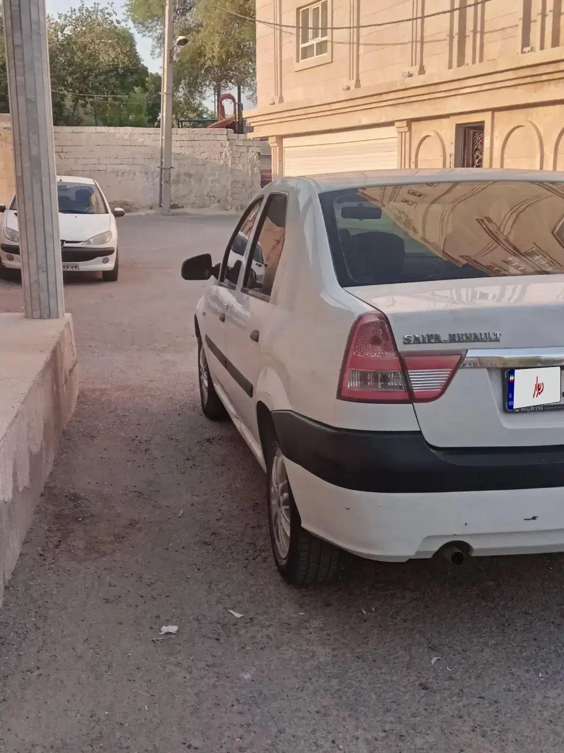 خودرو رنو، پارس تندر آگهی ann_19883552