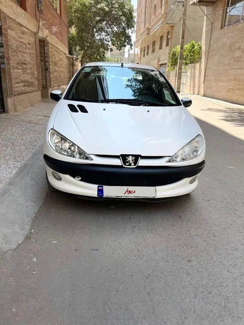 پژو ۲۰۶ صندوق دار v8 - 1399