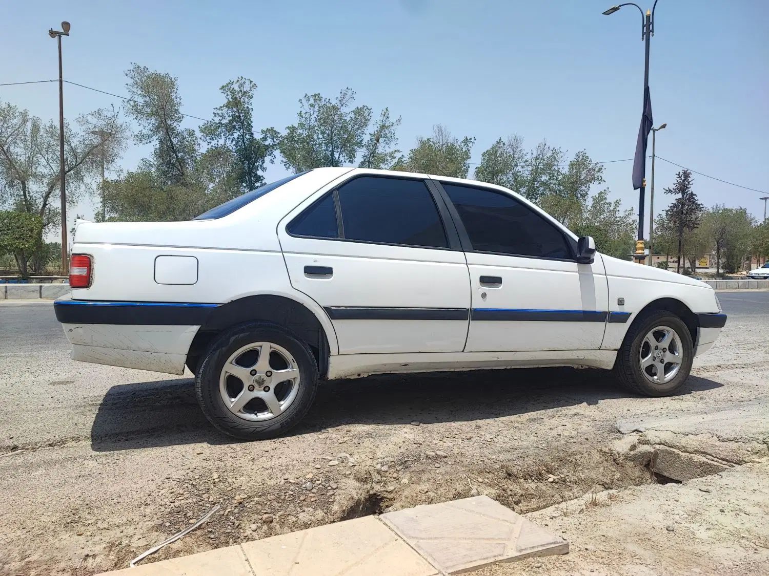 پژو 405 SLX بنزینی TU5 - 1393