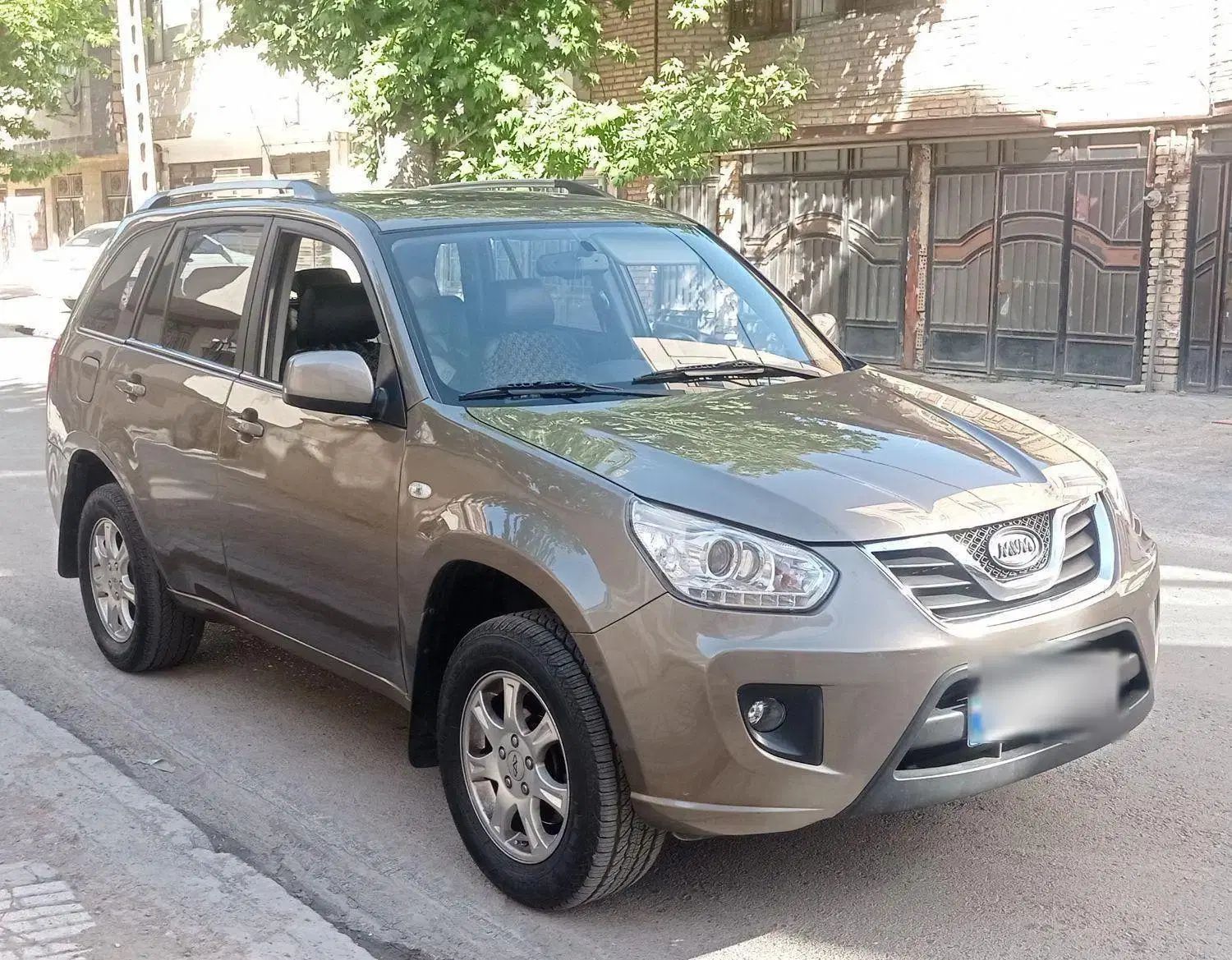 ام وی ام X33 دنده‌ای ساده - 1395