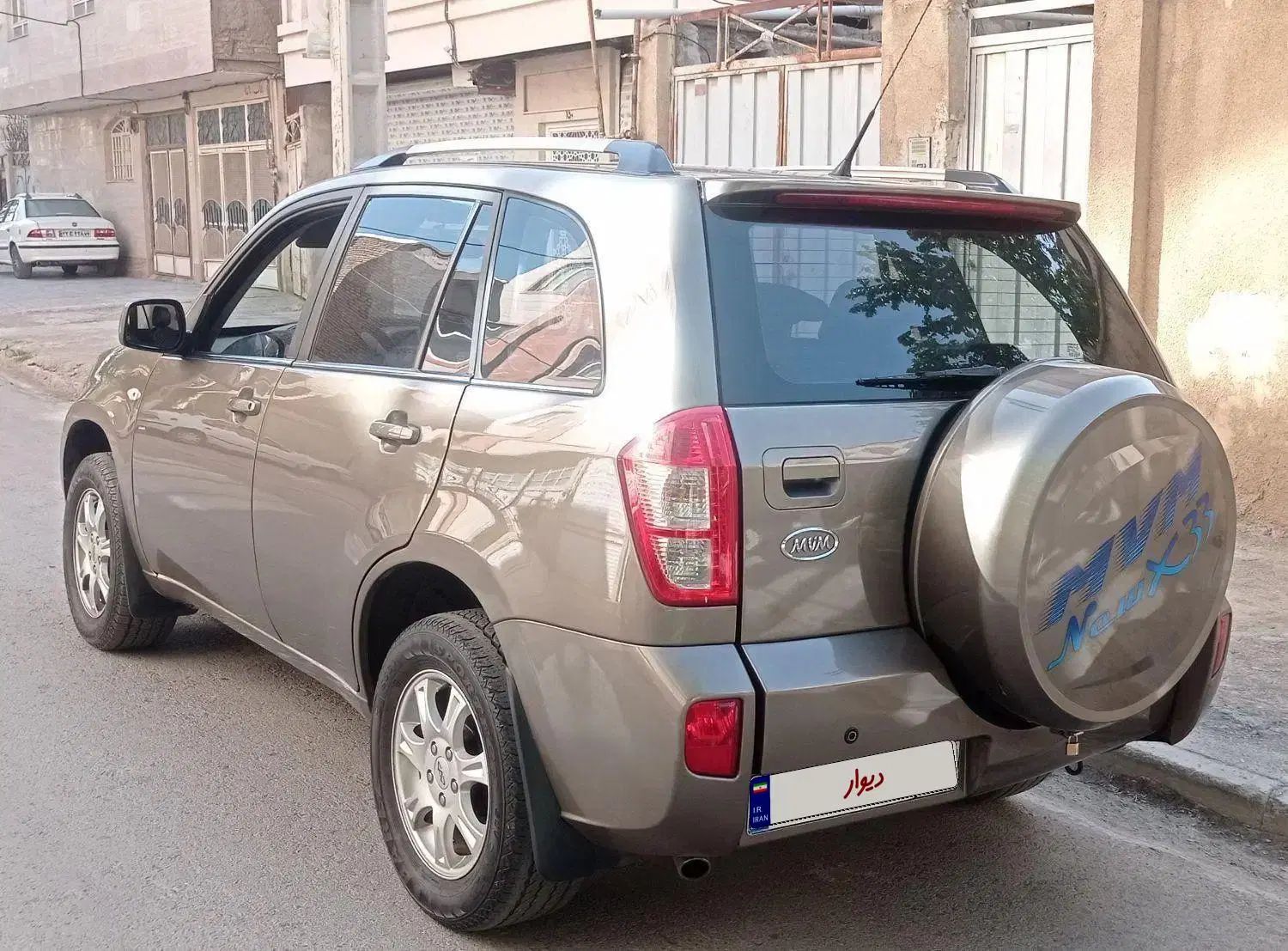 ام وی ام X33 دنده‌ای ساده - 1395