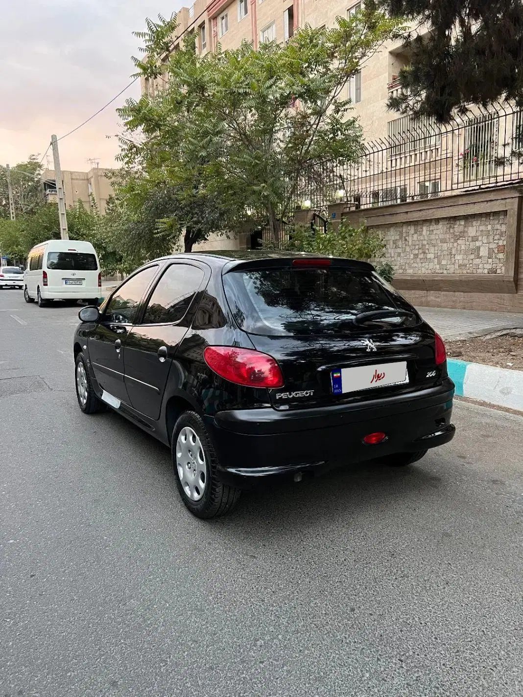 پژو 206 تیپ 2 - 1401