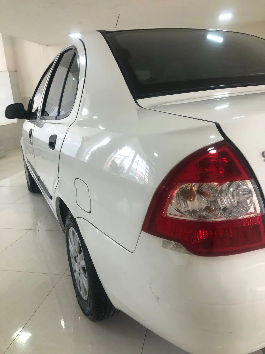 تیبا صندوق دار SX - 1396