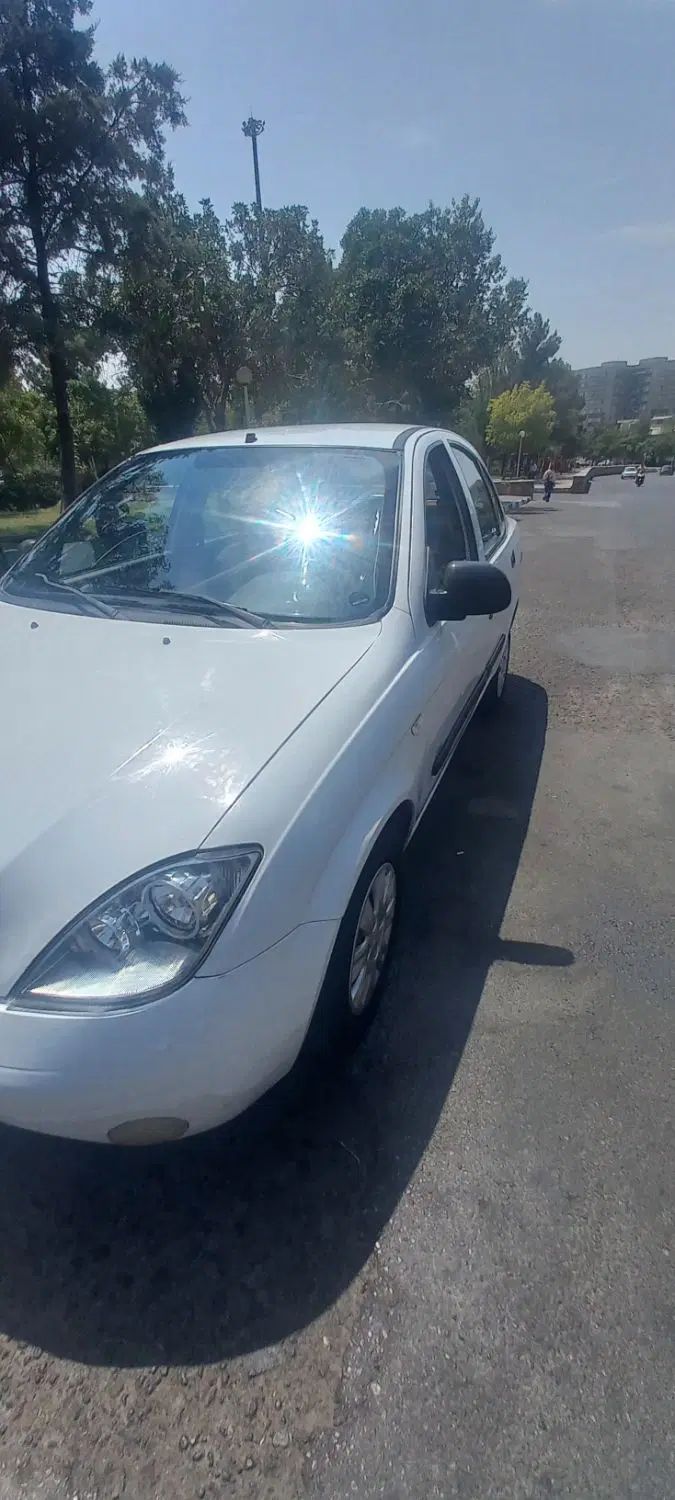 تیبا صندوق دار SX - 1393